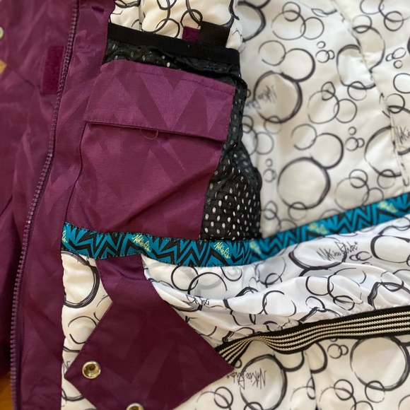 Pretty much Brand new ladies winter jacket. Radical, Nikki Ride, G/L 12/14 - Picture 10 of 12